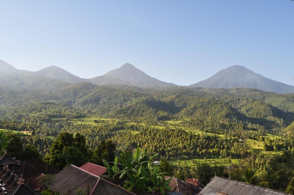 One Homestay And Warung มุนดุก ภายนอก รูปภาพ