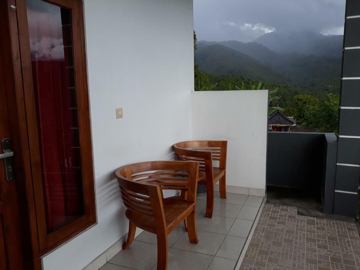 One Homestay And Warung มุนดุก ภายนอก รูปภาพ