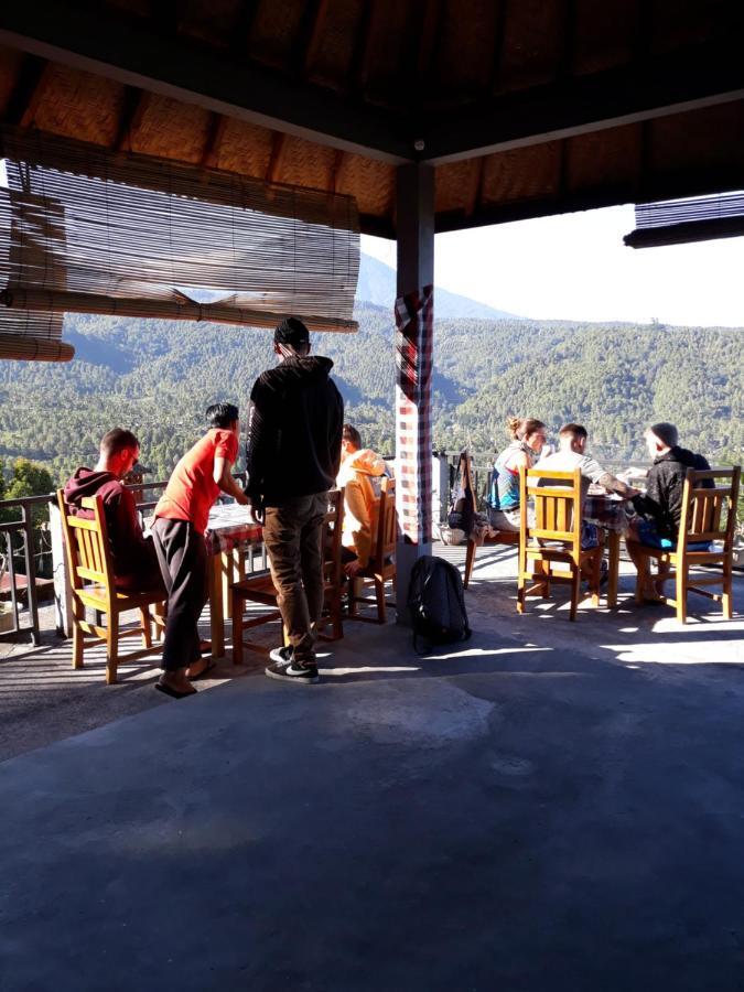 One Homestay And Warung มุนดุก ภายนอก รูปภาพ